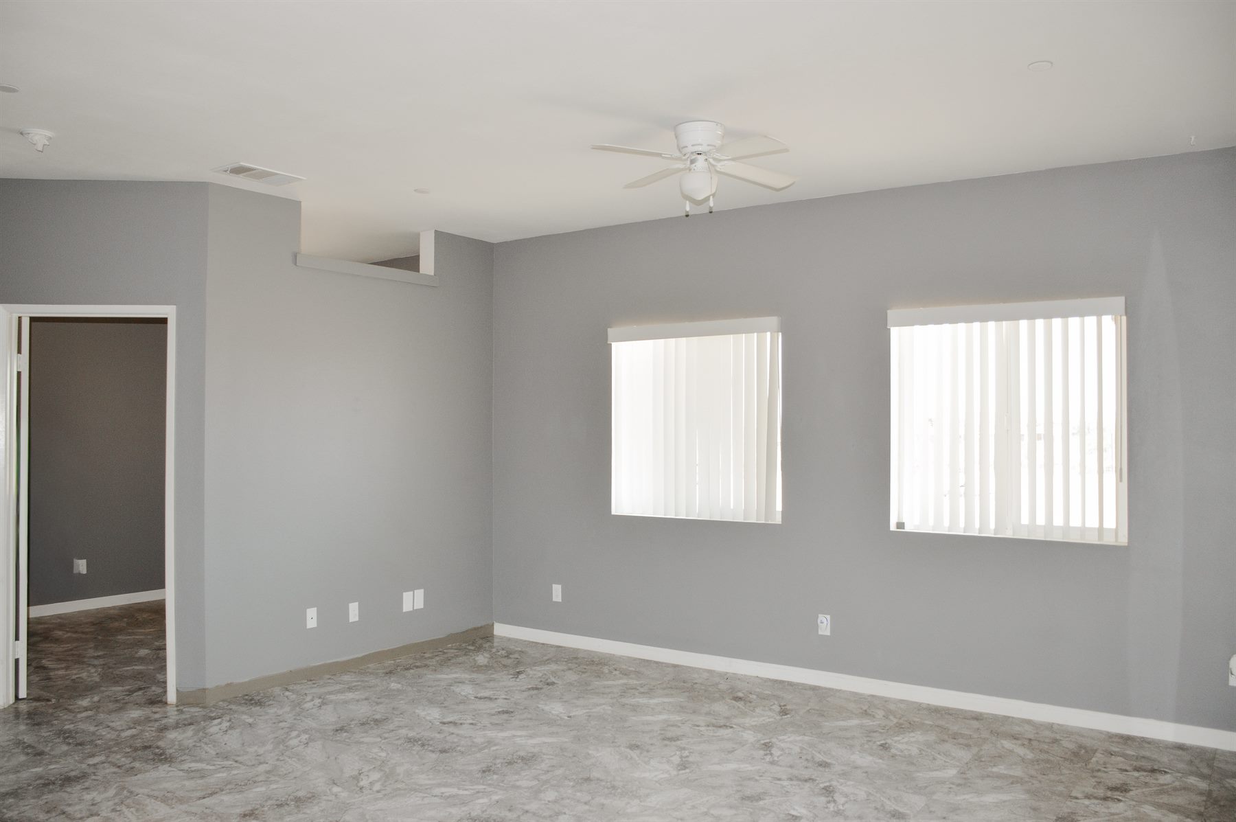 1381 Soledad Avenue - 1 photo 6