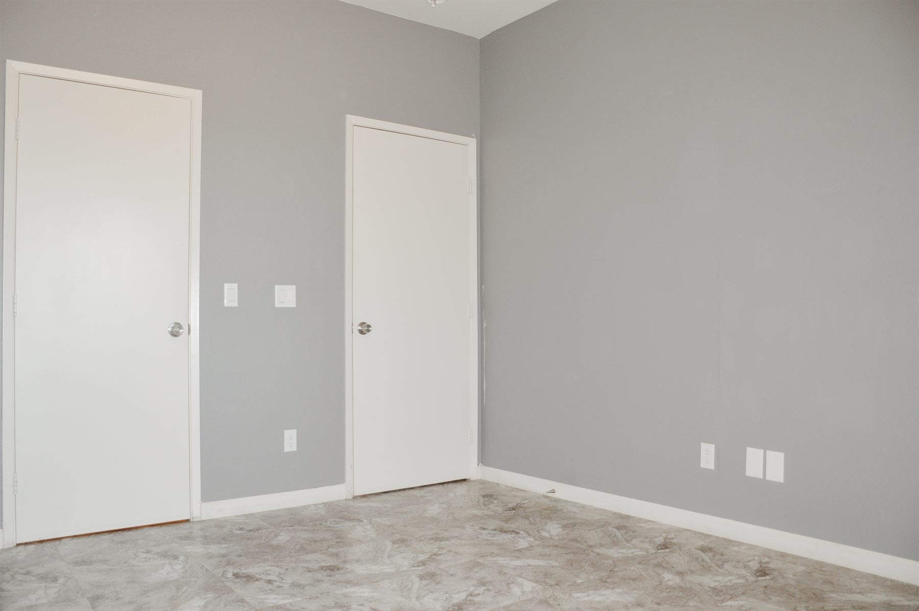 1381 Soledad Avenue - 1 photo 17