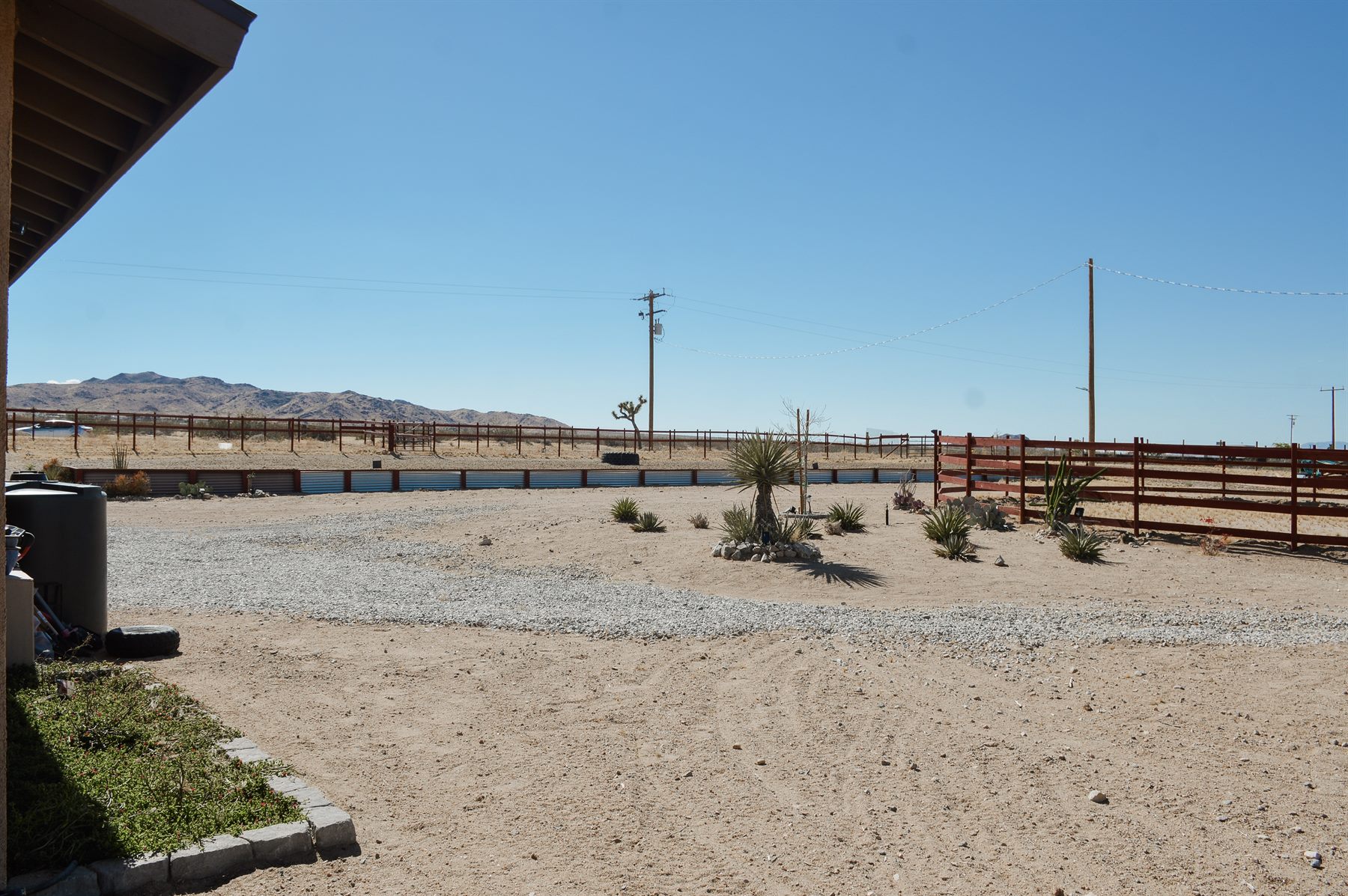 1381 Soledad Avenue - 1 photo 31