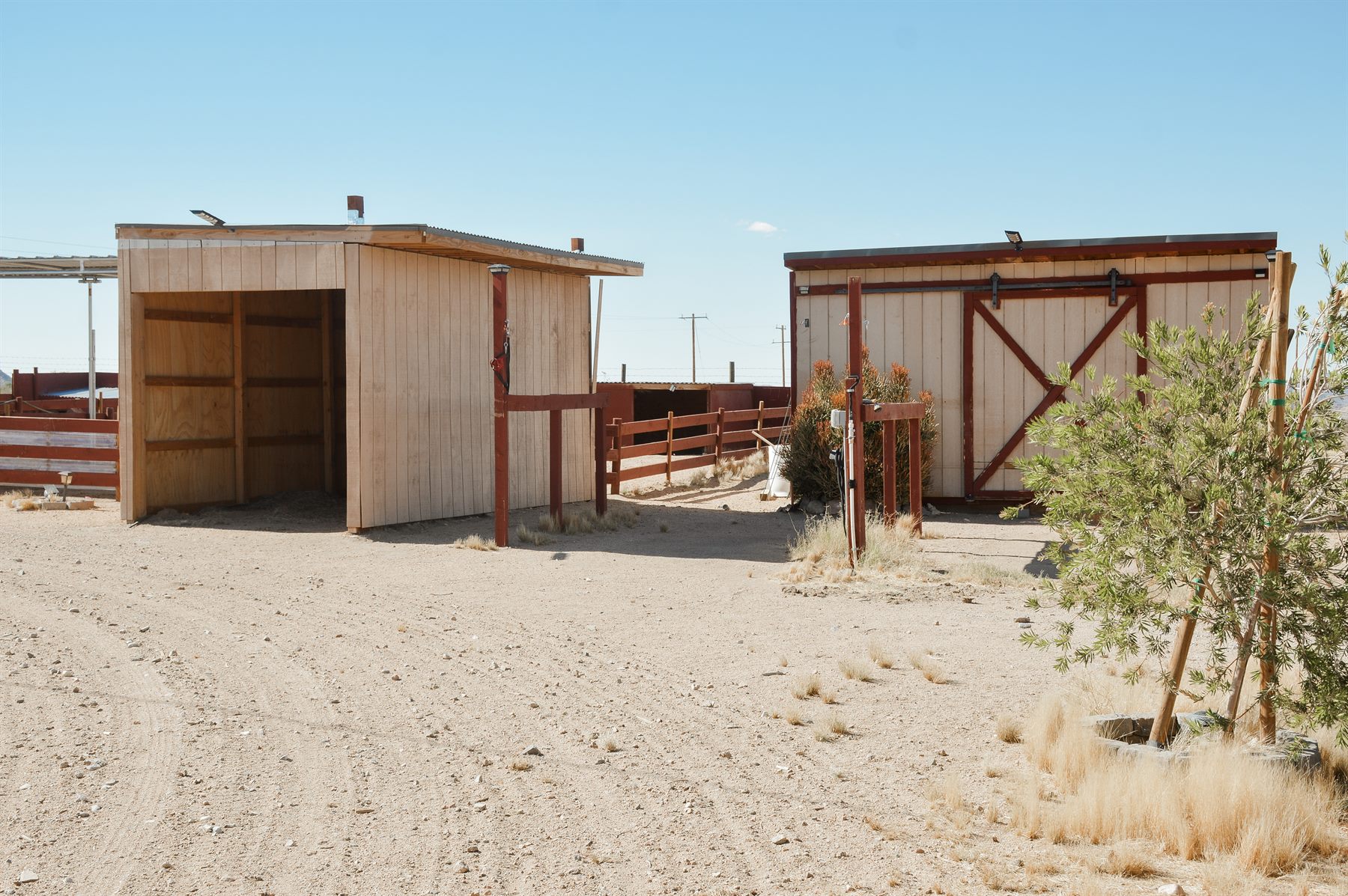 1381 Soledad Avenue - 1 photo 36