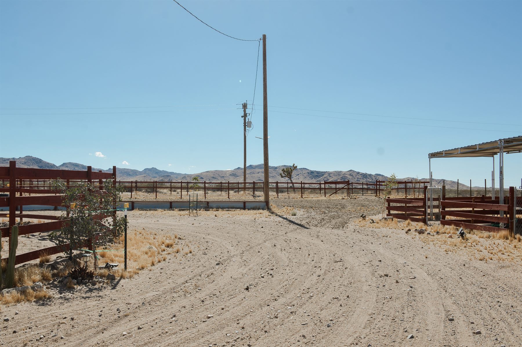 1381 Soledad Avenue - 1 photo 37
