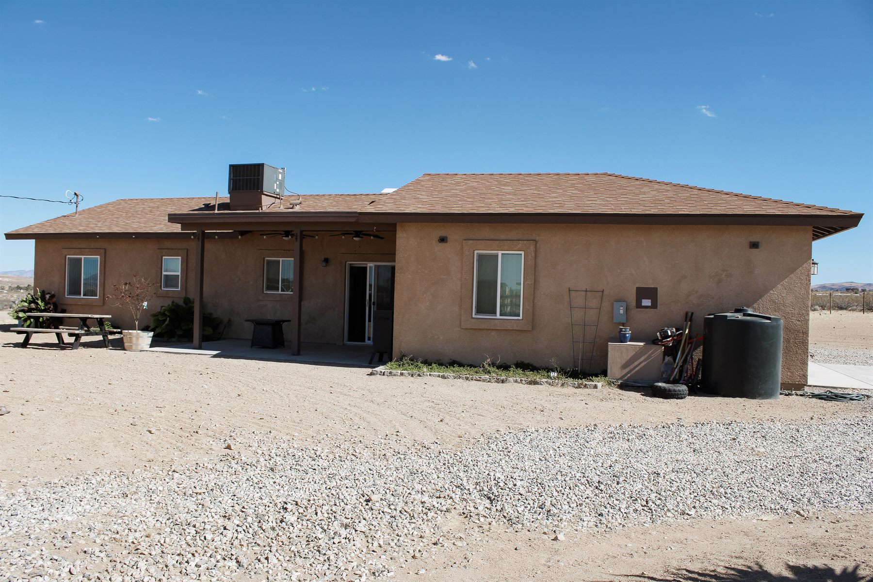 1381 Soledad Avenue - 1 photo 44